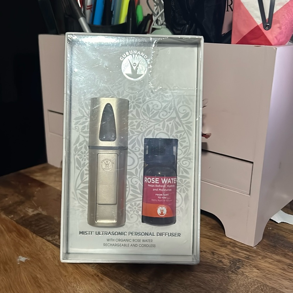 Gurunanda Cordless mystic ultrasonic personal diffuser. Nib